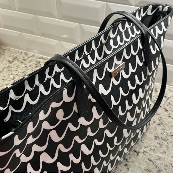 Kate Spade Shore Street Margareta Tote - Picture 7 of 15